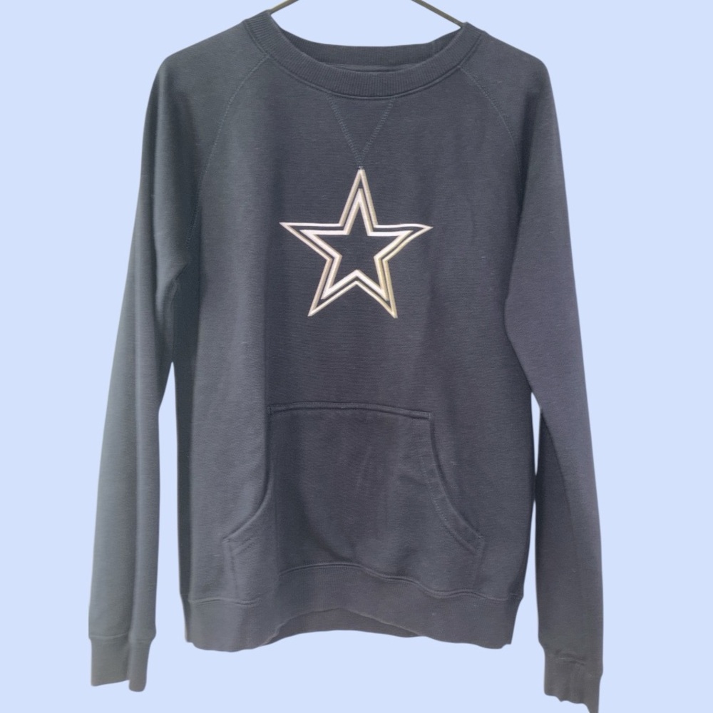 Cowboys Her Style Navy Womans Pullover Size Medium w/ front pocket